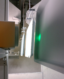 产线上非接触式测厚.png 产线上非接触式测厚.png